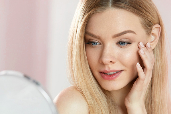 FILLERINA_12HAZS_INT_Banner_Alternate_Cheeckbones