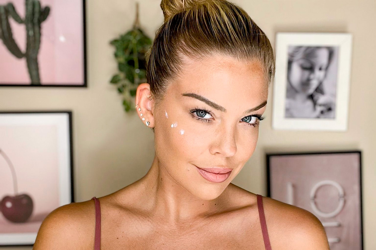 costanza_caracciolo_con_Labo_header