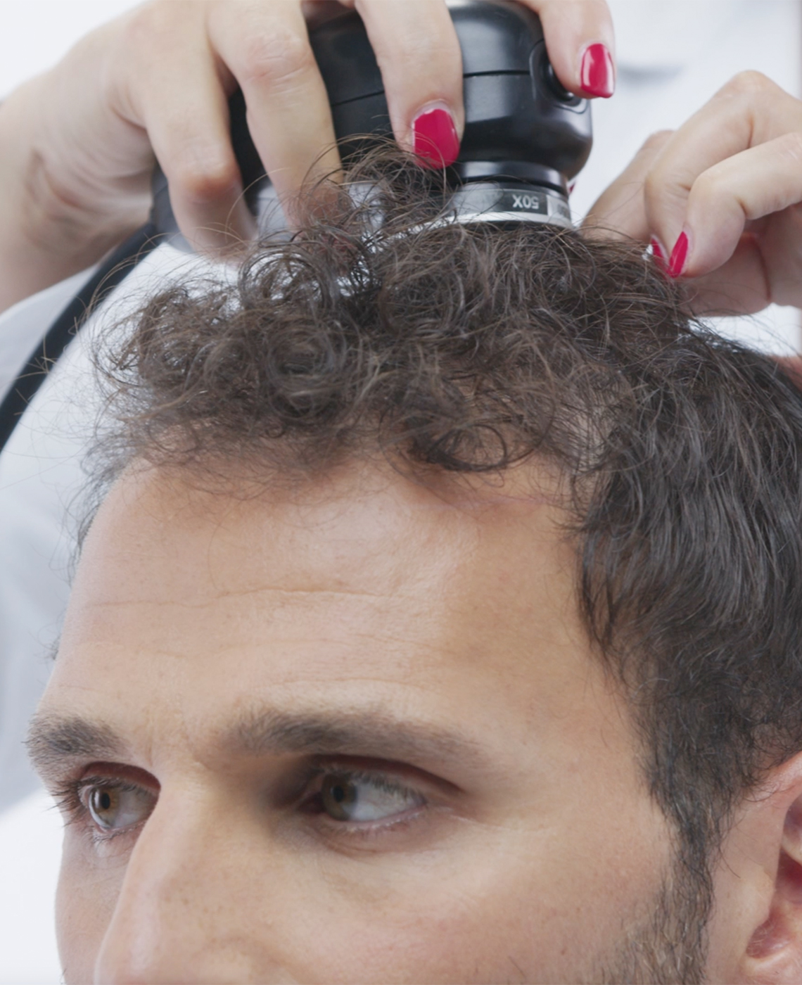 Analisi personalizzata pelle e capelli nelle Farmacie Autorizzate Labo